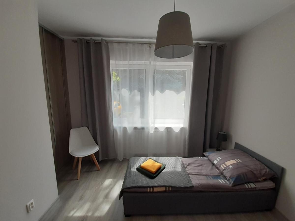 Apartamenty Lewa Лодзь Екстер'єр фото